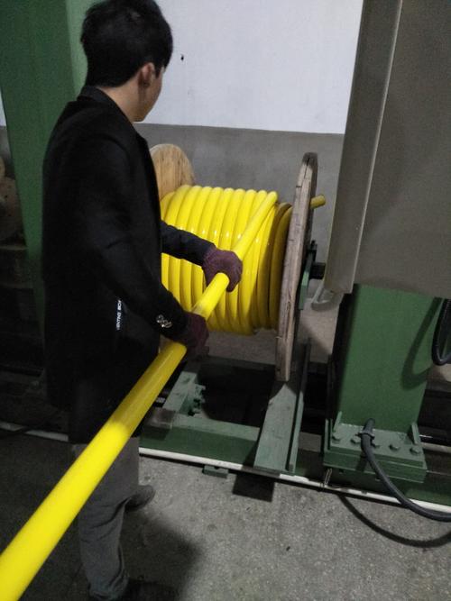 栗腾工厂销售进口聚氨酯护套凯夫拉加强型电缆